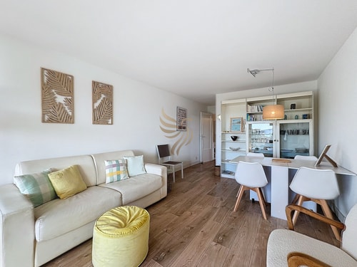 Apt 4 ppl, terrace, pool, A/C 14 CapitalChic Conciergerie