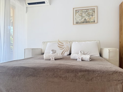 Mimosas Getaway • 2-room apartment + terrace, park 37 CapitalChic Conciergerie