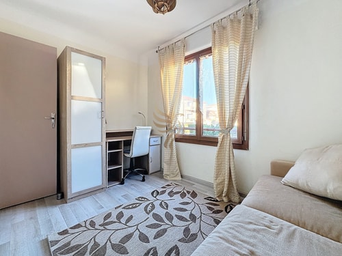 Apt 3BR – WiFi, sea view, parking, 3min to beach 20 CapitalChic Conciergerie
