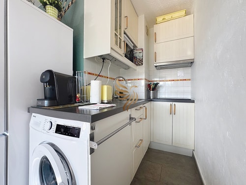 CapRaphéa T2 with seaview,balcony,parking,AC. 18 CapitalChic Conciergerie