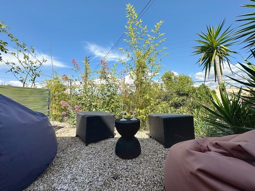 Charming 2-room apt, sleeps 4, garden, WiFi 5 CapitalChic Conciergerie