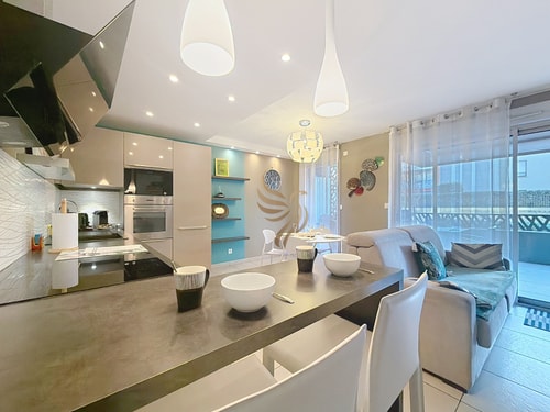 NewPort Riviera T3, Terrace, Clim, Garage, Wifi 40 CapitalChic Conciergerie