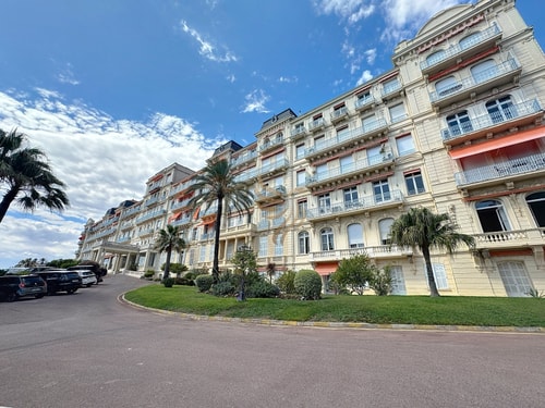 Chic Studio – Parking & Beaches 15min Walk 44 CapitalChic Conciergerie