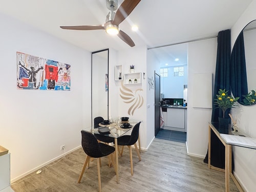Chic Studio – Parking & Beaches 15min Walk 3 CapitalChic Conciergerie
