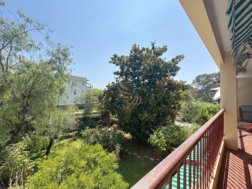 Mimosas Getaway • 2-room apartment + terrace, park 7 CapitalChic Conciergerie