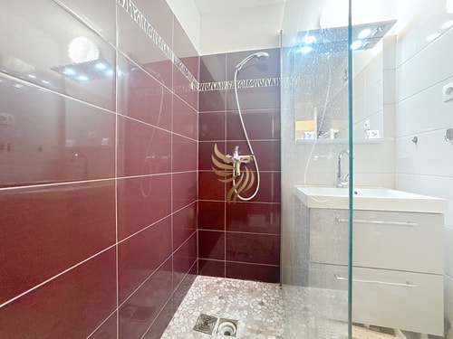 Édenia, AC,balcony swimming pool, Wi-Fi & parking 29 CapitalChic Conciergerie