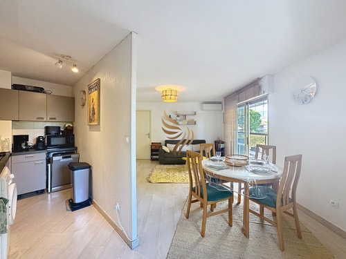 Édenia, AC,balcony swimming pool, Wi-Fi & parking 11 CapitalChic Conciergerie