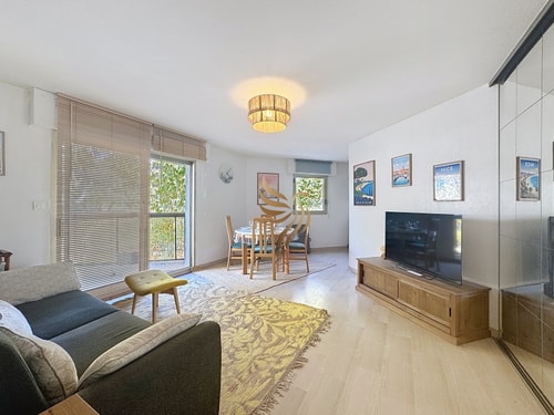 Édenia, AC,balcony swimming pool, Wi-Fi & parking 15 CapitalChic Conciergerie