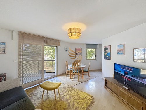 Edénia, T2, CLIM, balcon, piscine, WIFI & parking CapitalChic Conciergerie