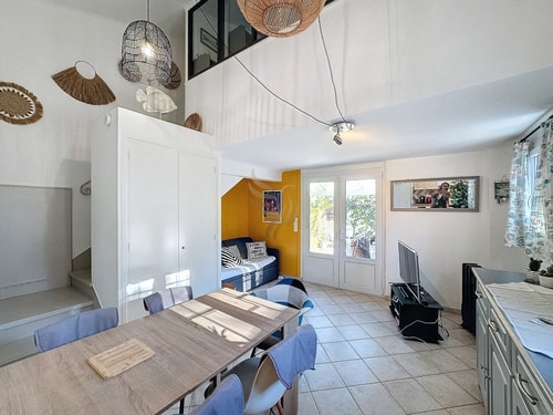 Villa for 6 people with WiFi, parking, and garden 2 CapitalChic Conciergerie