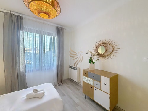 Apt3BR,AC,WiFi, sea view, parking, 3min to beach 28 CapitalChic Conciergerie