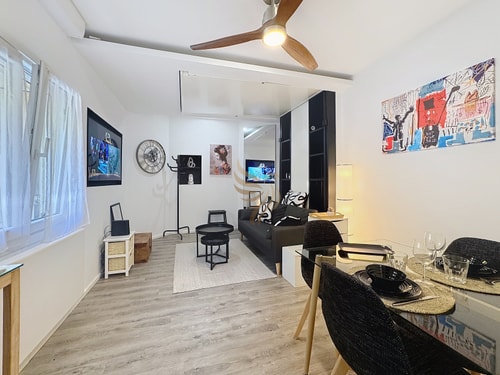 Chic Studio – Parking & Beaches 15min Walk 11 CapitalChic Conciergerie