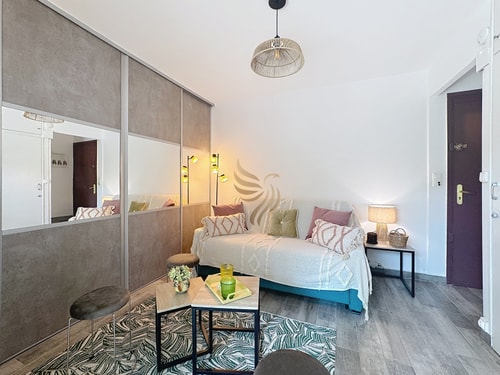 Studio 201–2 people Comfort, terrace-veranda-WiFi 9 CapitalChic Conciergerie