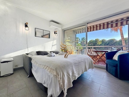 CapRaphéa T2 with seaview,balcony,parking,AC,WIFI. 36 CapitalChic Conciergerie