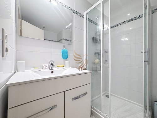 Mimosas Getaway • 2-room apartment + terrace, park 4 CapitalChic Conciergerie