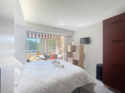 Studio Coco'B, 4p, A/C, Wi-Fi, beach 500m, parking 20 CapitalChic Conciergerie