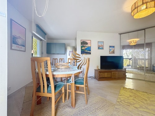 Édenia, AC,balcony swimming pool, Wi-Fi & parking 10 CapitalChic Conciergerie