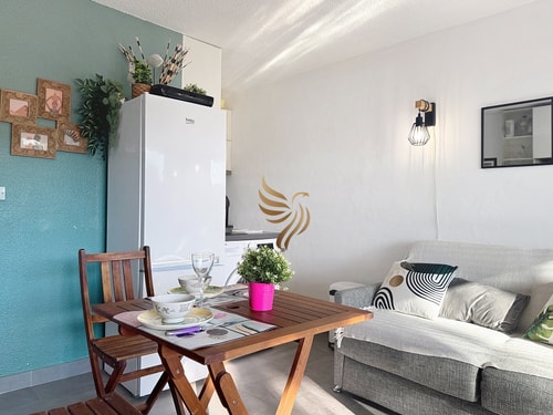 CapRaphéa T2 with seaview,balcony,parking,AC. 16 CapitalChic Conciergerie