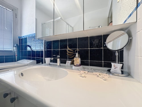 Blue Toscane • T2 + terrasse, garage et Wi-Fi 9 CapitalChic Conciergerie