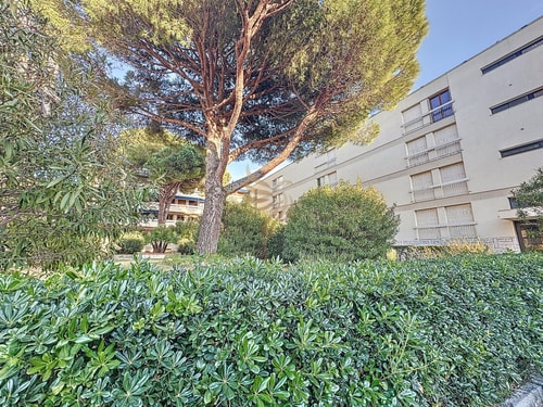 2-room, 4 guests, beach/port 5 min, Wi-Fi, parking 16 CapitalChic Conciergerie
