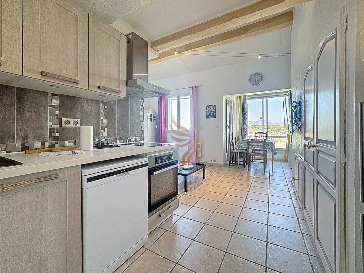 Blue Lagon–4 peopl–Piscine-Tennis CapitalChic Conciergerie