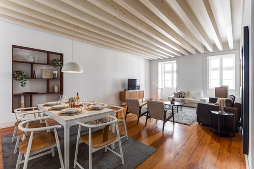 Chiado Premium@ Chic Condo/ Parking /Lift Hansi Home