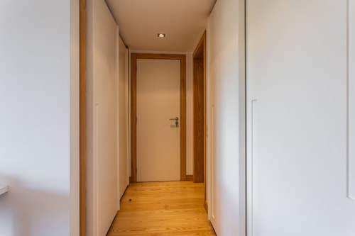 Belem Boutique@ Chic Condo/ Parking/ Lift/ Balcony 9 Hansi Home