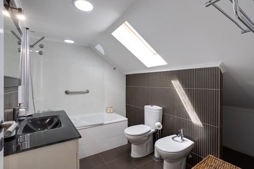 Elegant Santa Justa@ Unique Duplex stunning views 37 Hansi Home