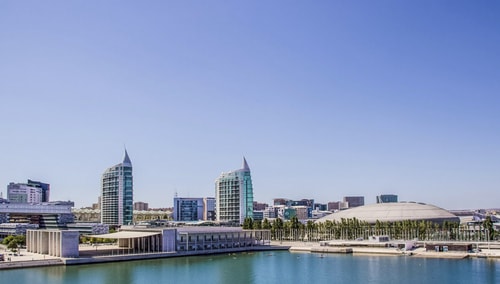 Expo Boutique@ Free Parking/ Balcony/ Lift/ AC 45 Hansi Home