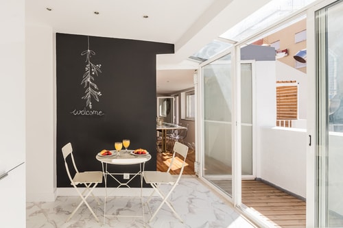 Glories Avenue@ luxurious apartment with terrace 13 Hansi Home