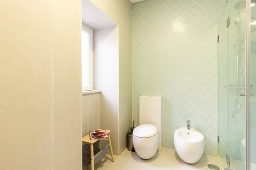 Reis Leon III @  Cozy apartment with balcony 9 Hansi Home