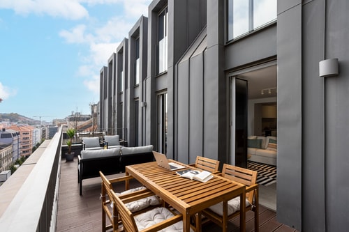 6AA · Liberdade Boutique@ Rooftop / Chic Condo / Parking 21 Hansi Home