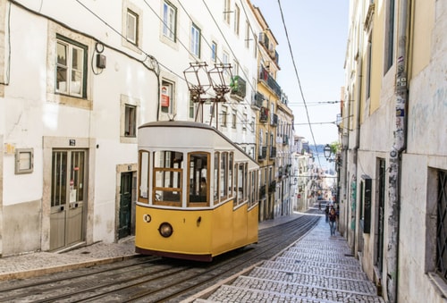 Combro Boutique@Cozy apartment in the city centre3 24 Hansi Home