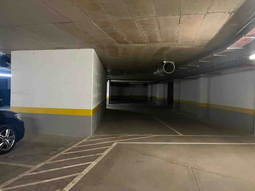 Belem Boutique@ Chic Condo/ Parking/ Lift/ Balcony 37 Hansi Home