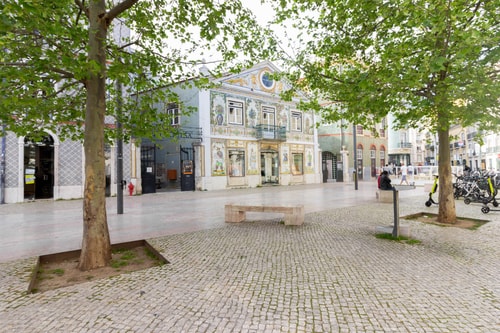 Reis Leon III @  Cozy apartment with balcony 33 Hansi Home