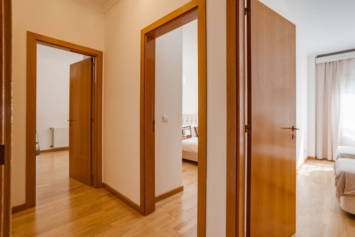 Expo Boutique@ Free Parking/ Balcony/ Lift/ AC 18 Hansi Home