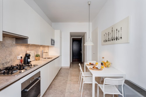 Chiado Premium@ Chic Condo/ Parking /Lift 6 Hansi Home