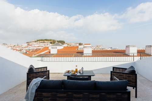 Elegant Baixa @ Rooftop terrace with stunning view 6 Hansi Home