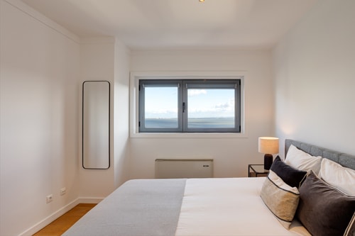 Expo Skyline @Private Condo | River View | Parking 17 Hansi Home