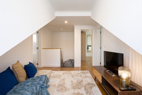 Elegant Santa Justa@ Unique Duplex stunning views 35 Hansi Home