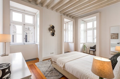 Chiado Premium@ Chic Condo/ Parking /Lift 1 Hansi Home