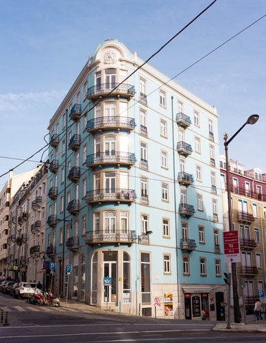 Reis Leon III @  Cozy apartment with balcony 6 Hansi Home