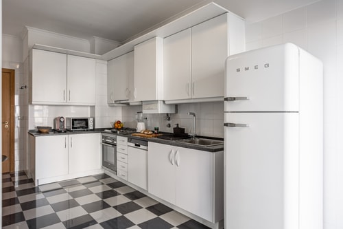 Expo Boutique@ Free Parking/ Balcony/ Lift/ AC 22 Hansi Home