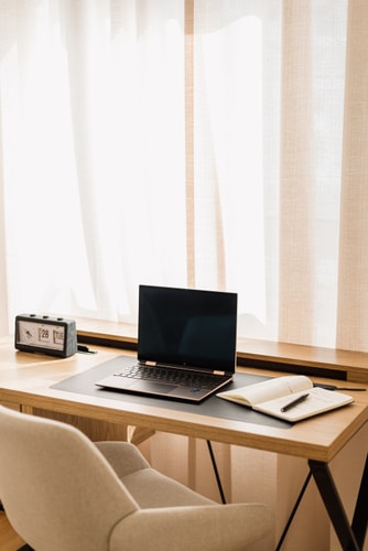 Expo Boutique@ Free Parking/ Balcony/ Lift/ AC 35 Hansi Home