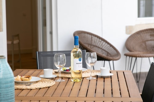 Rato · Elegant Rato @ Spacious Apartment with Terrace 50 Hansi Home