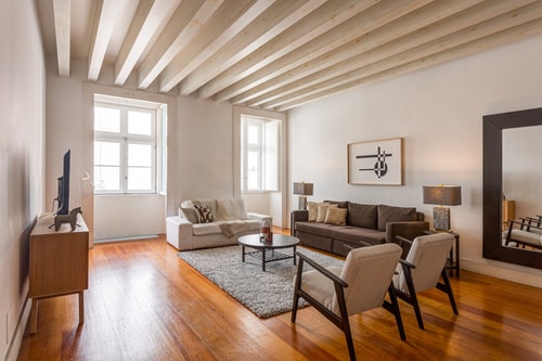 Chiado Premium@ Chic Condo/ Parking /Lift 3 Hansi Home