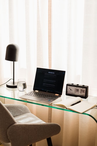 Expo Boutique@ Free Parking/ Balcony/ Lift/ AC 37 Hansi Home