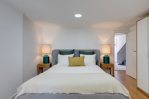 Elegant Santa Justa@ Unique Duplex stunning views 41 Hansi Home