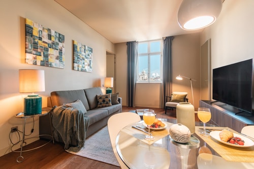 8 Building · Cais do Sodré Premium @ Private Condo / Lift / AC 5 Hansi Home