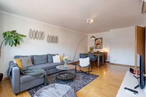 Real Liberdade @ Chic Condo/ Parking/ AC/ Lift 1 Hansi Home